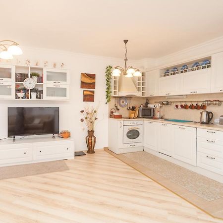 Dom-El Real Apartments Amphora スヴェティ・ヴラス エクステリア 写真