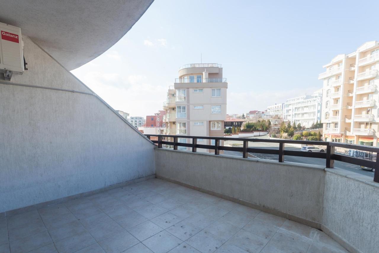 Dom-El Real Apartments Amphora スヴェティ・ヴラス エクステリア 写真